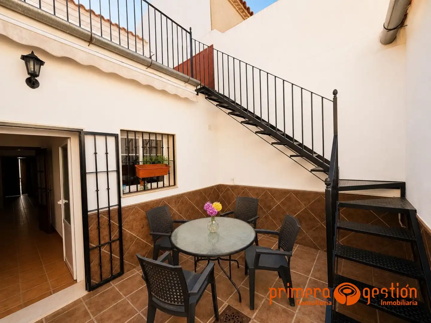 Balcony of Houses for sale in La Luisiana  with Air Conditioner, Heating and Terrace