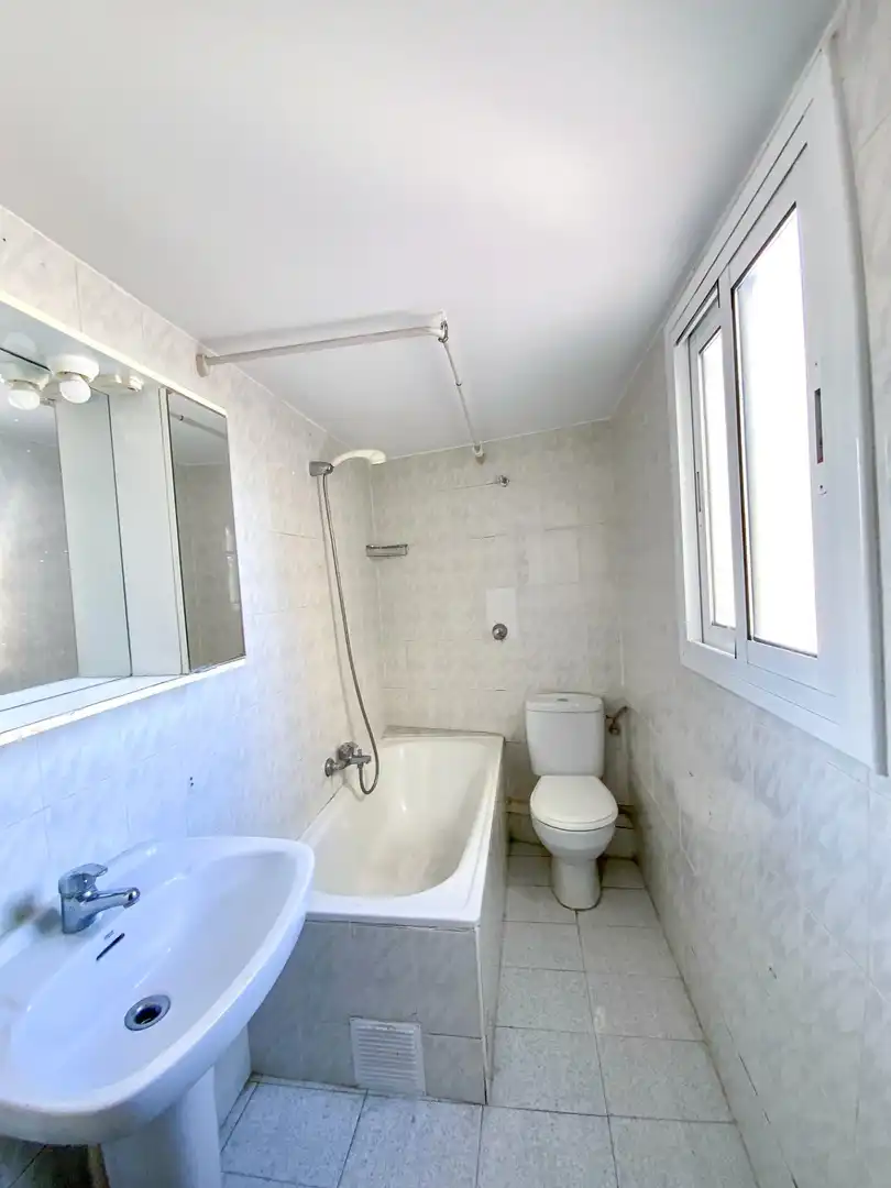 Bany de Casa o xalet en venda en El Masnou amb Calefacció i Terrassa