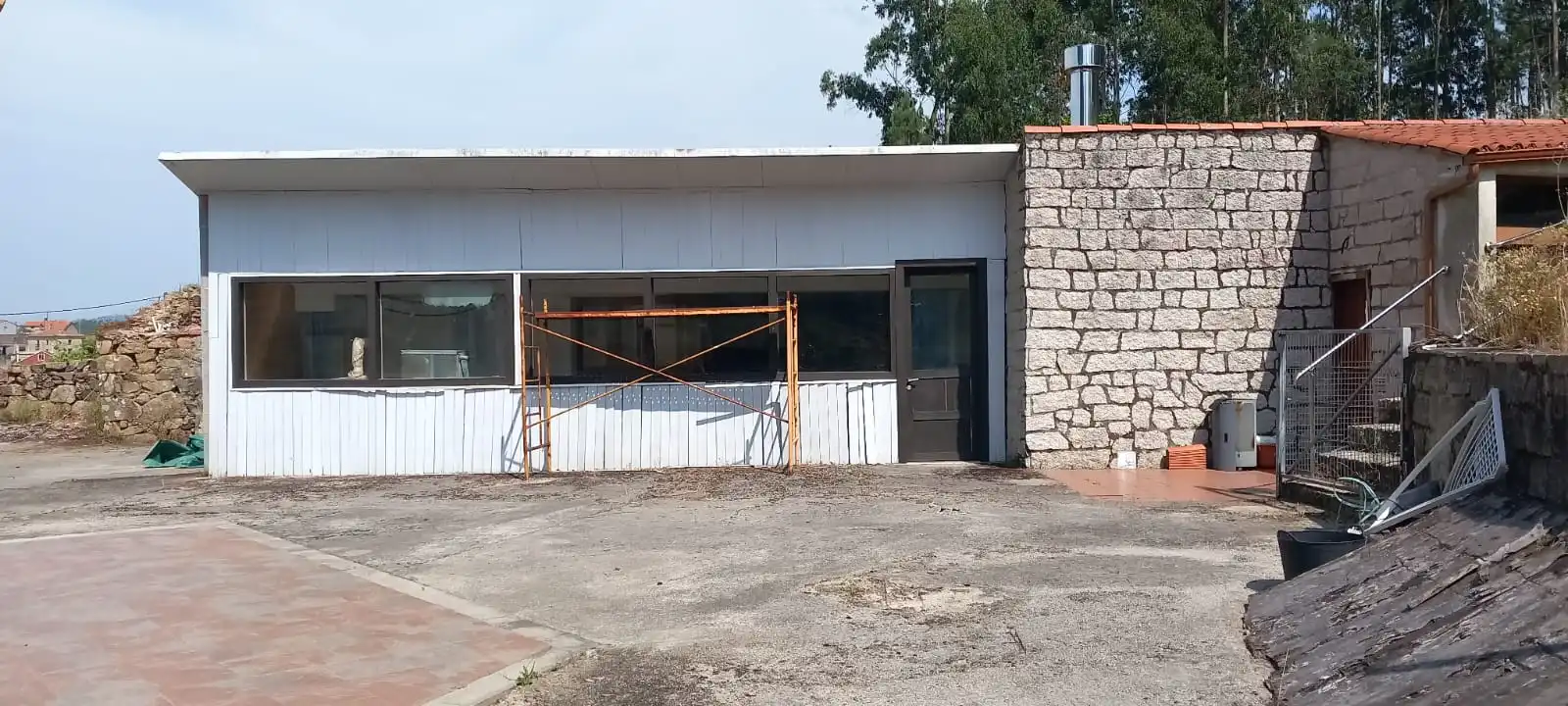 Außenansicht von Haus oder Chalet zum Verkauf in Cambados mit Abstellraum, Möbliert und Ofen