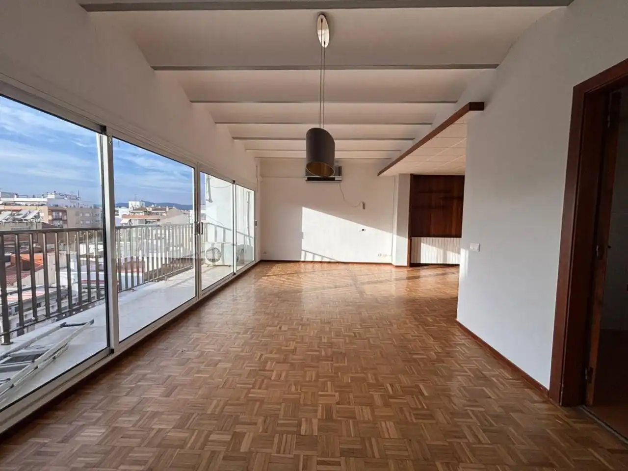 Maisonette zum Verkauf in Rambla Salvador Samà, Centre Vila