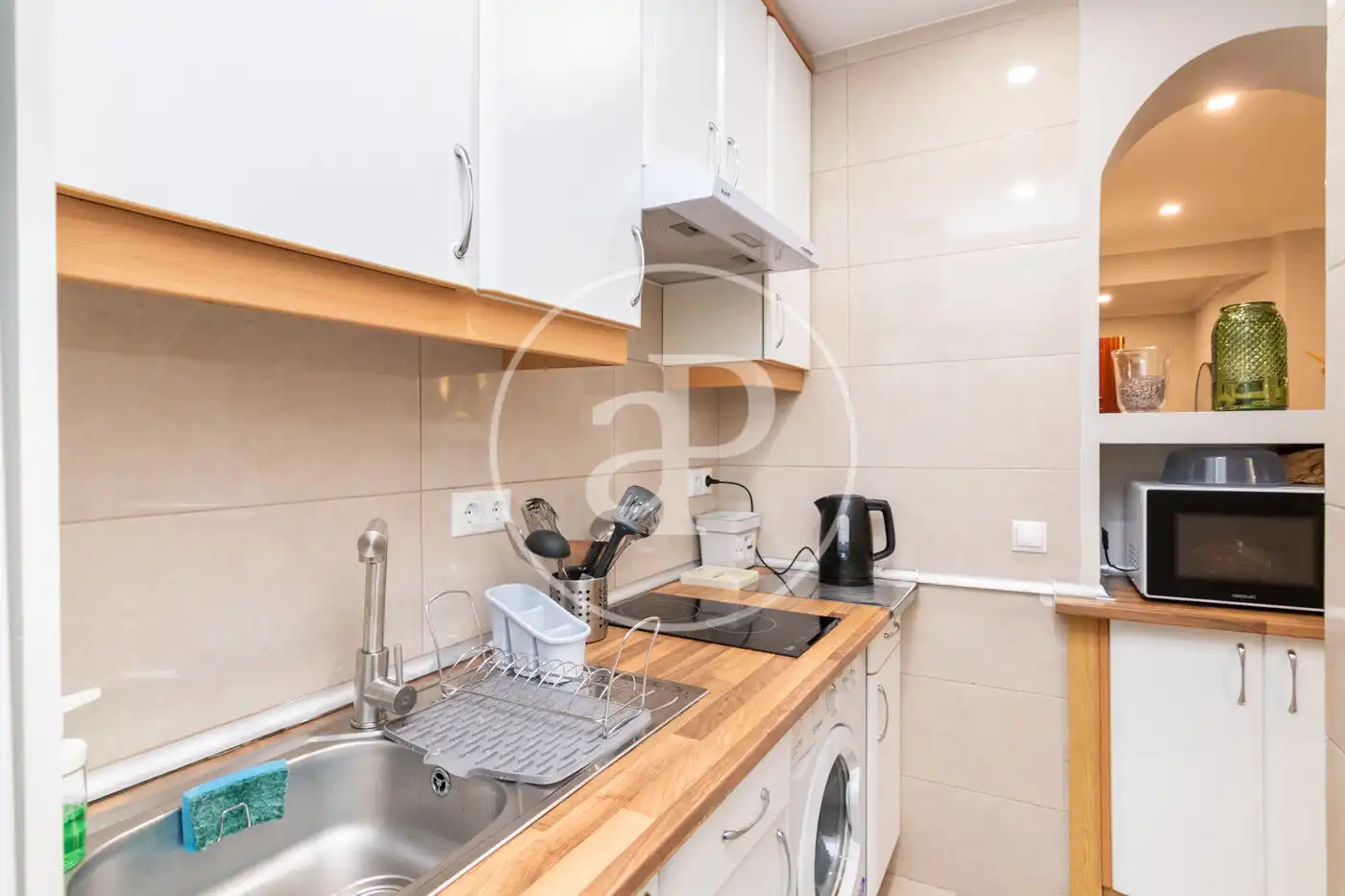 Kitchen of Flat for rent in Madrid  with Air Conditioner, Heating and Furnished