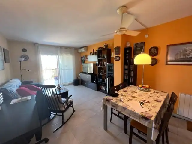Sala d'estar de Apartament en venda en La Ràpita amb Terrassa, Traster i Piscina comunitària