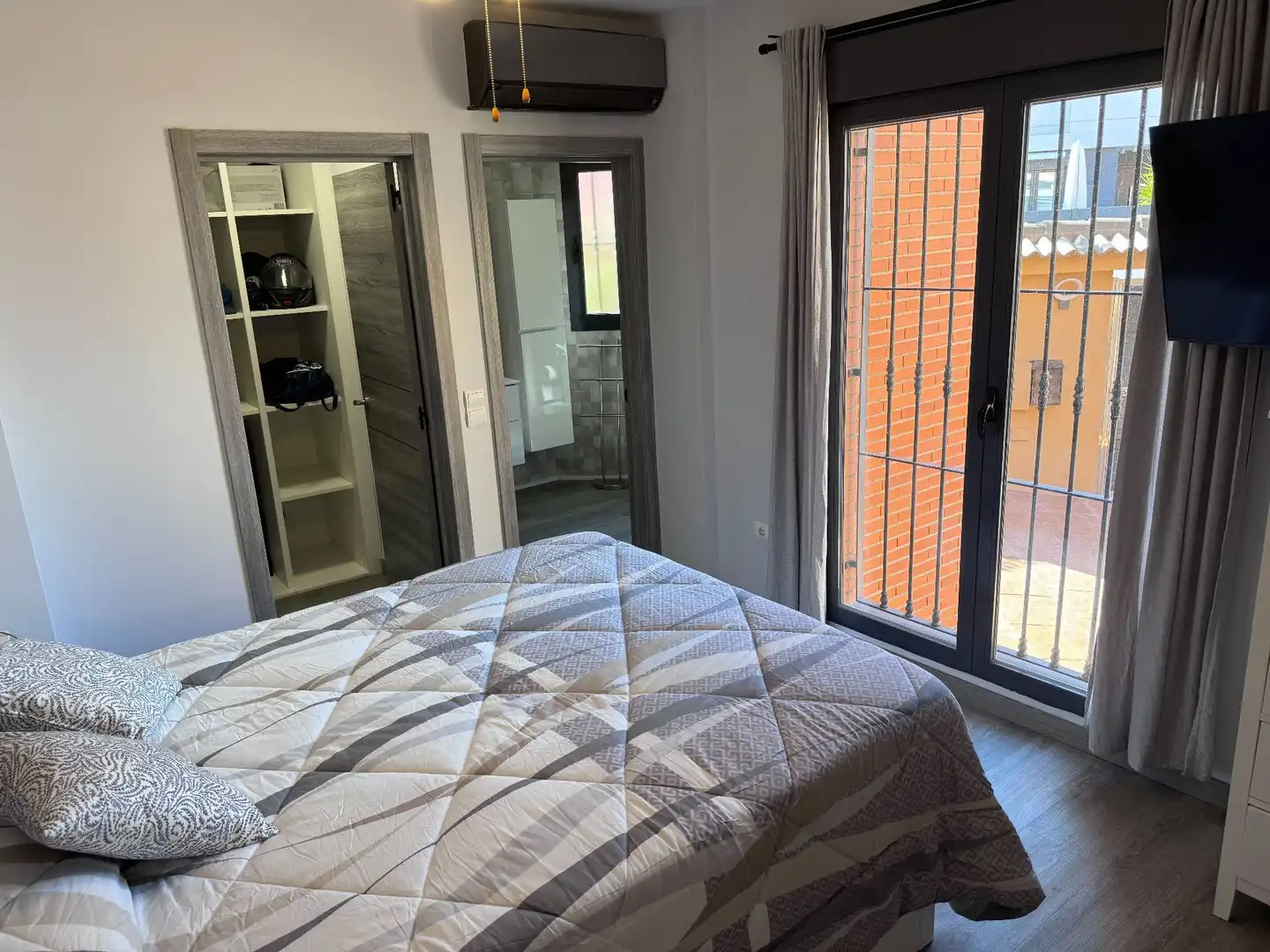 Habitación de Casa o chalet en venta en Roquetas de Mar con Aire acondicionado, Jardín privado y Terraza