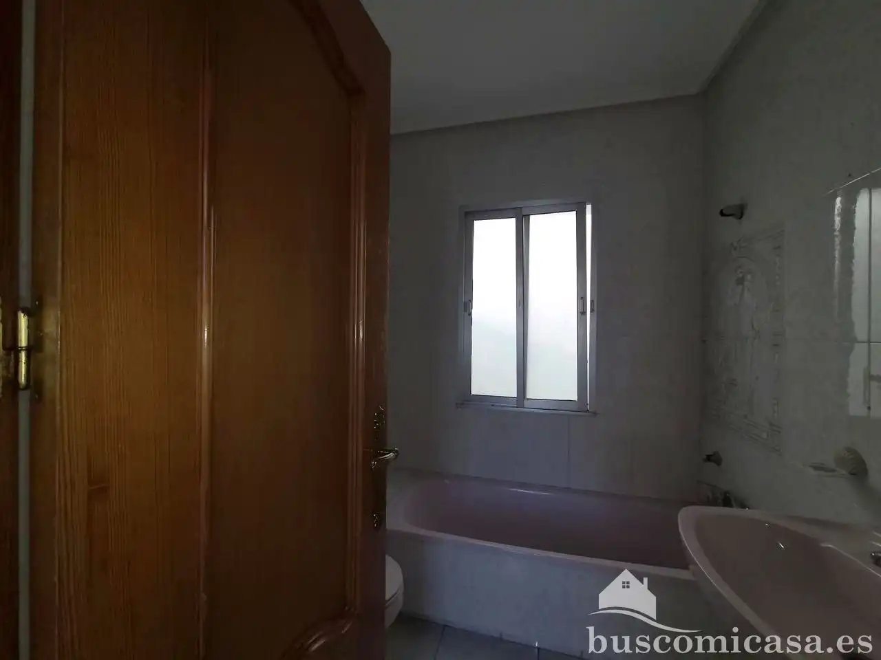 Piso con terraza en venta en Avenida Pablo Picasso, imagen 29
