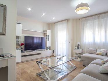 Appartamento con balcone in vendita a Avenida Avenida Poeta Rafael Alberti