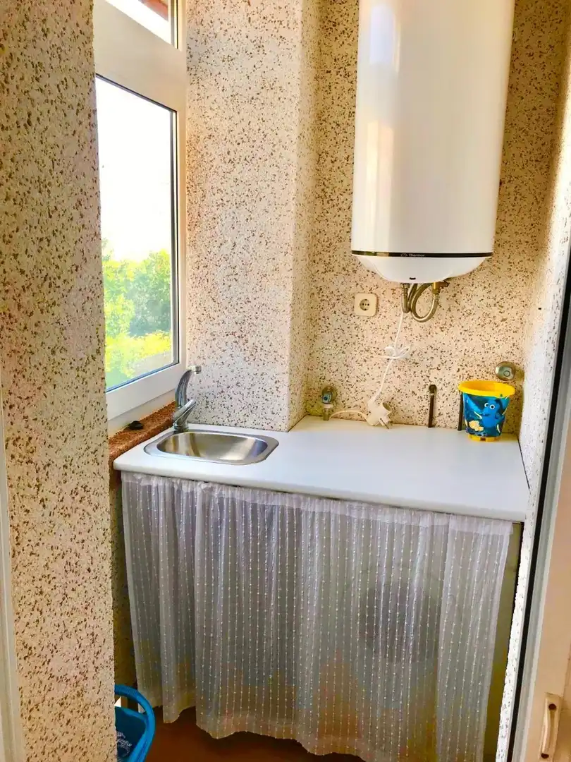 Cuina de Dúplex de lloguer en La Manga del Mar Menor amb Terrassa, Piscina i Moblat