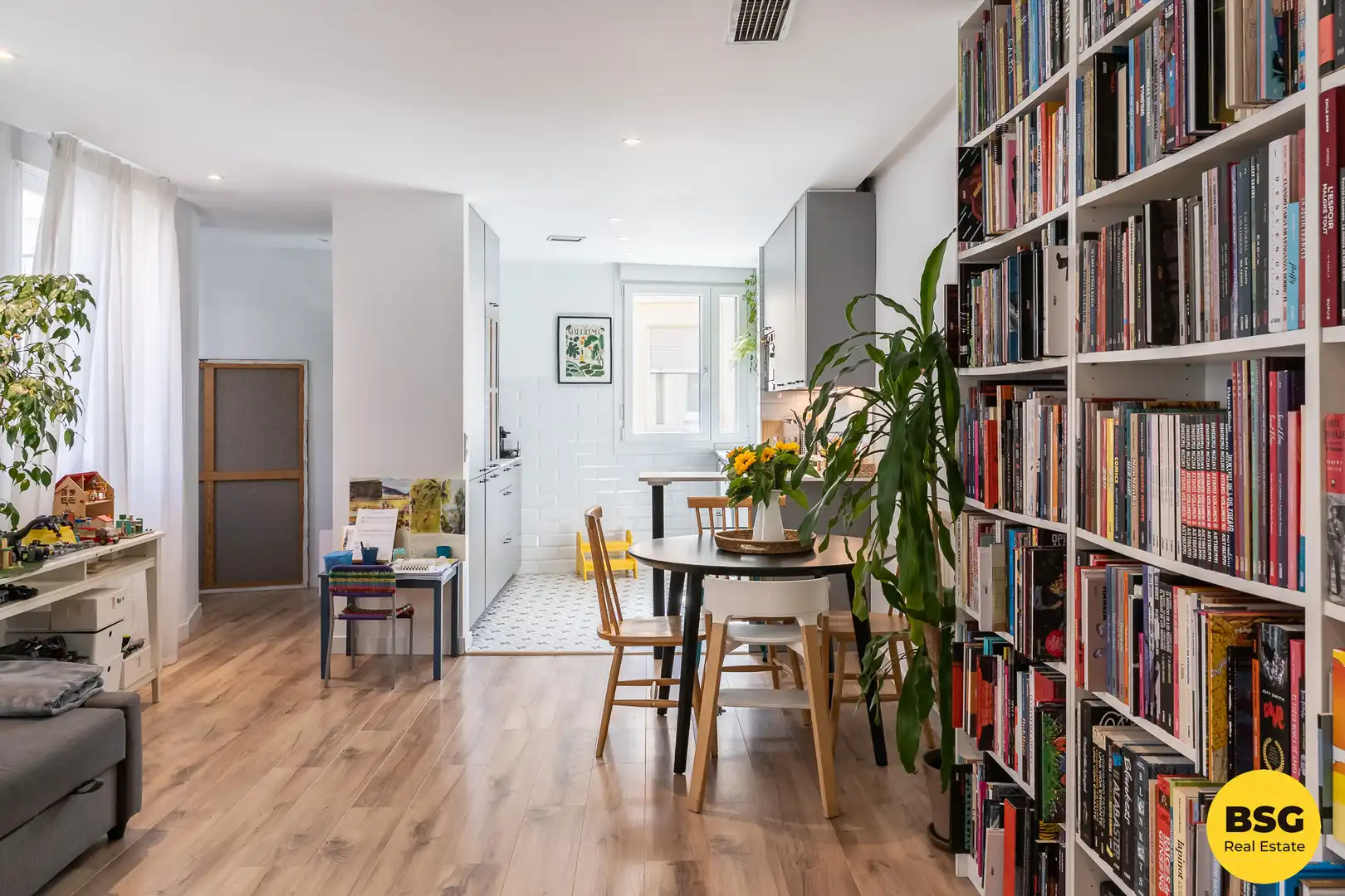 Sala de estar de Piso en venta en Madrid con Aire acondicionado, Calefacción y Balcón