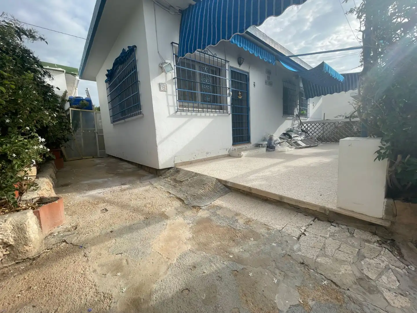 Exterior view of Houses for sale in Benidorm  with Private garden, Terrace and Furnished