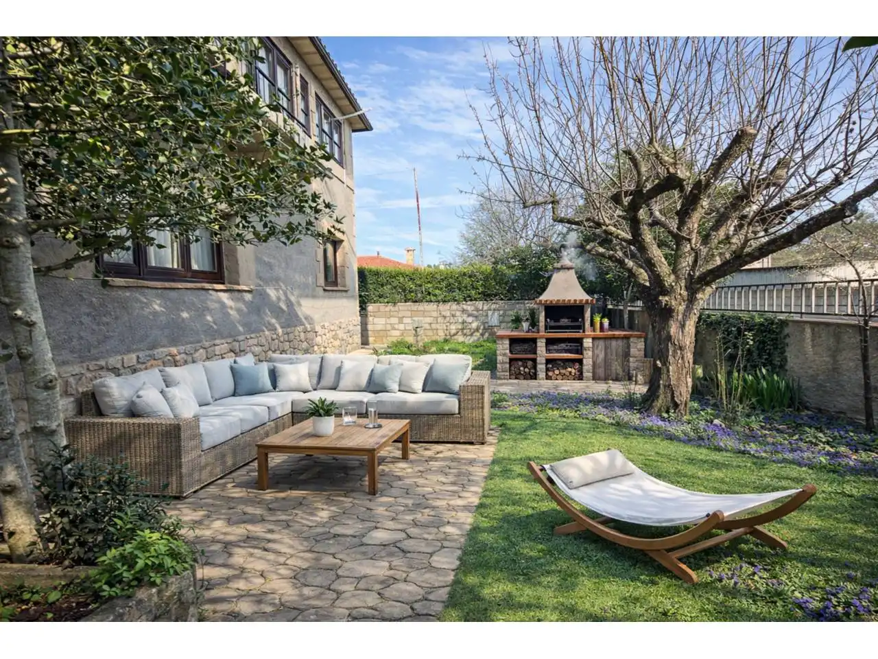 Terrassa de Casa o xalet en venda en L'Estany amb Calefacció, Jardí privat i Terrassa