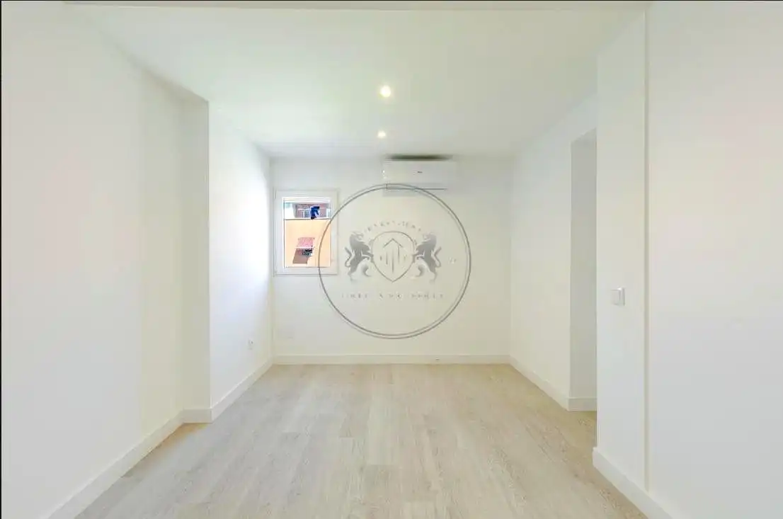 Flat for sale in Valdemoro  with Air Conditioner and Heating
