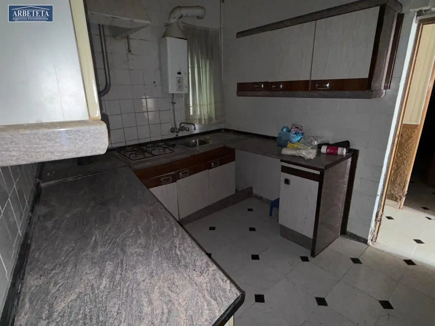 Cocina de Casa o chalet en venta en Guadalajara