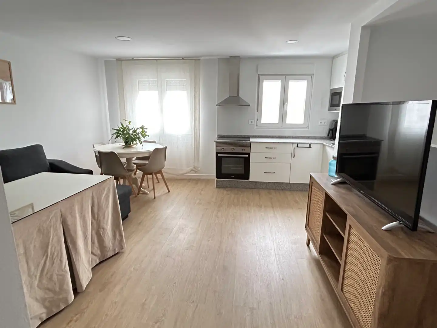Küche von Wohnung zur Miete in Bodonal de la Sierra mit Klimaanlage, Heizung und Parkett
