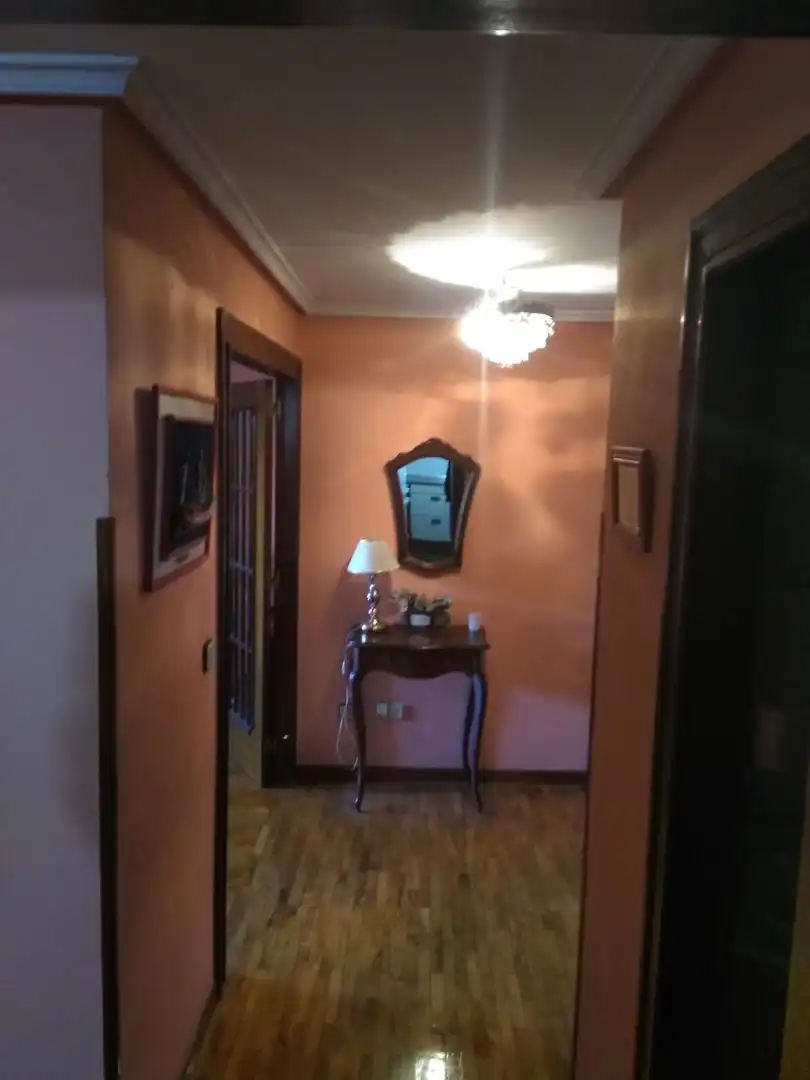 Wohnung zur Miete in Calle Uría, 40, Salesas - Foncalada - Campoamor