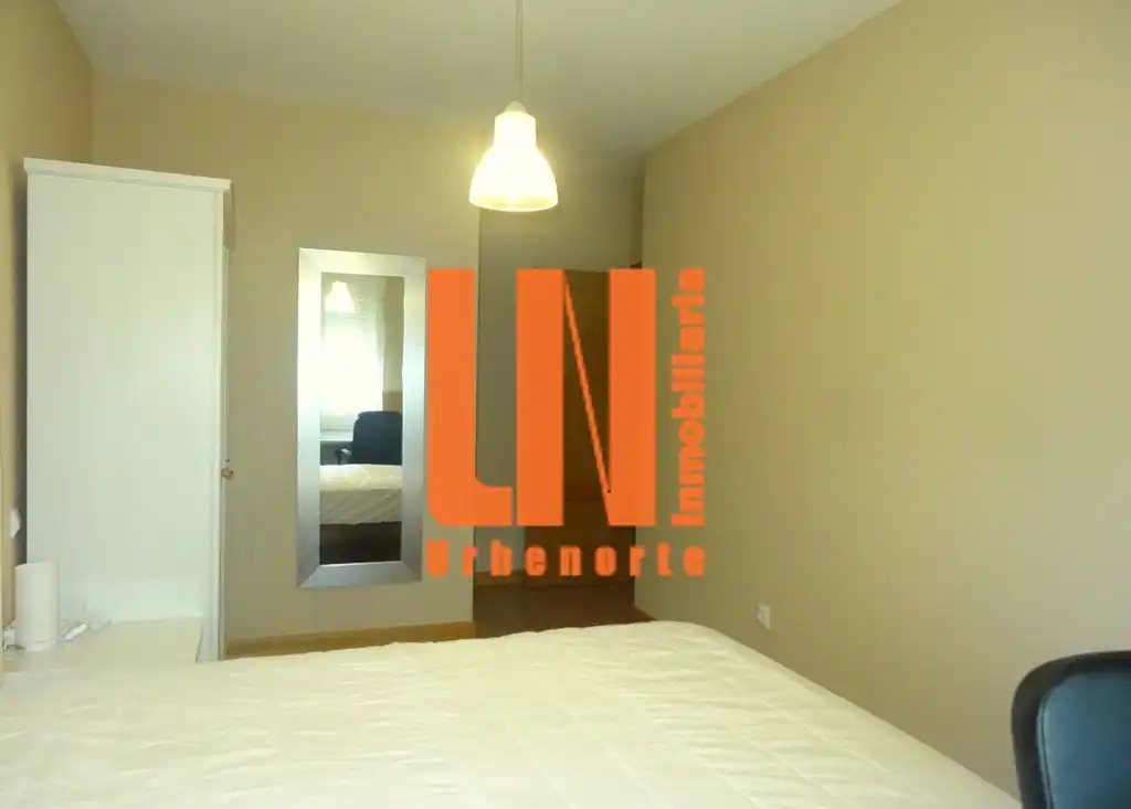 Habitación de Piso en venta en Villanueva de la Cañada con Calefacción, Parquet y Terraza
