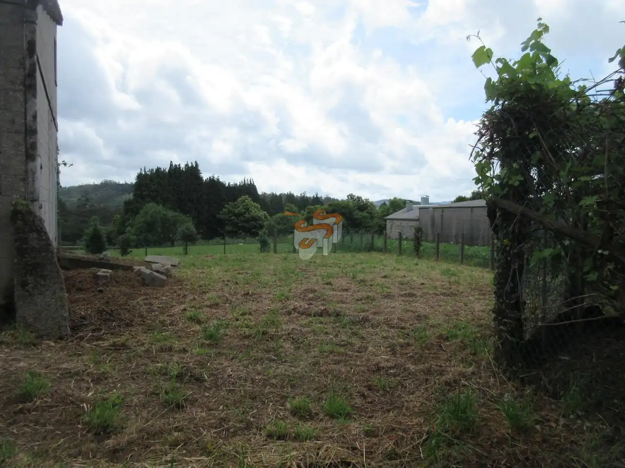 Finca rústica en venta en A Capela  con Jardín privado