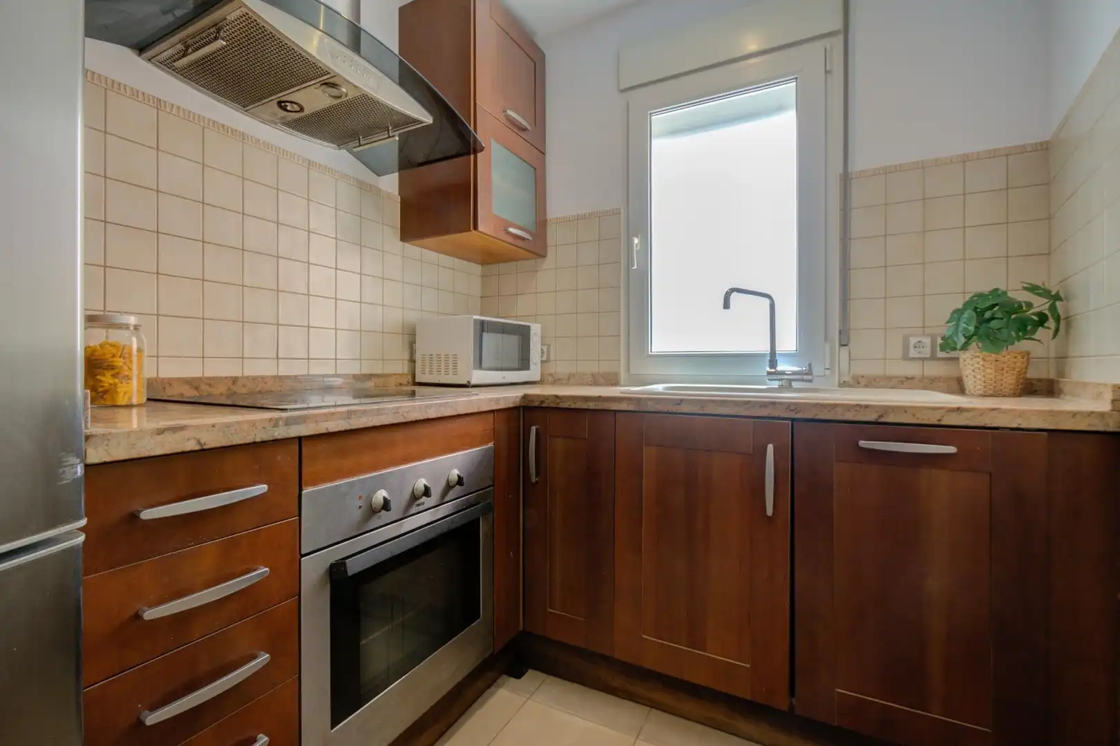 Cocina de Piso en venta en Alicante / Alacant con Aire acondicionado, Calefacción y Jacuzzi