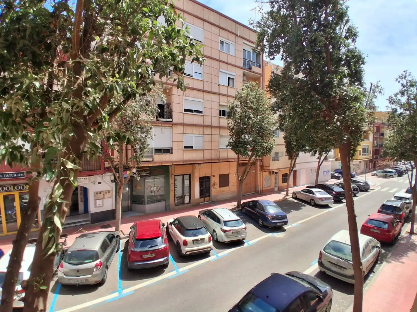 Vista exterior de Piso en venta en Almería