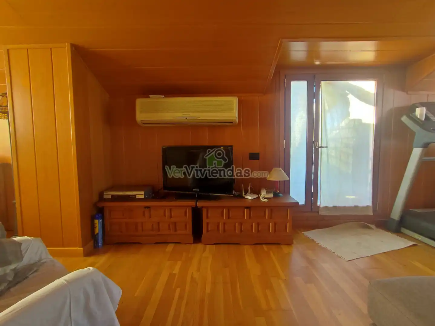 Sala d'estar de Casa o xalet en venda en Abrera amb Aire condicionat, Calefacció i Jardí privat