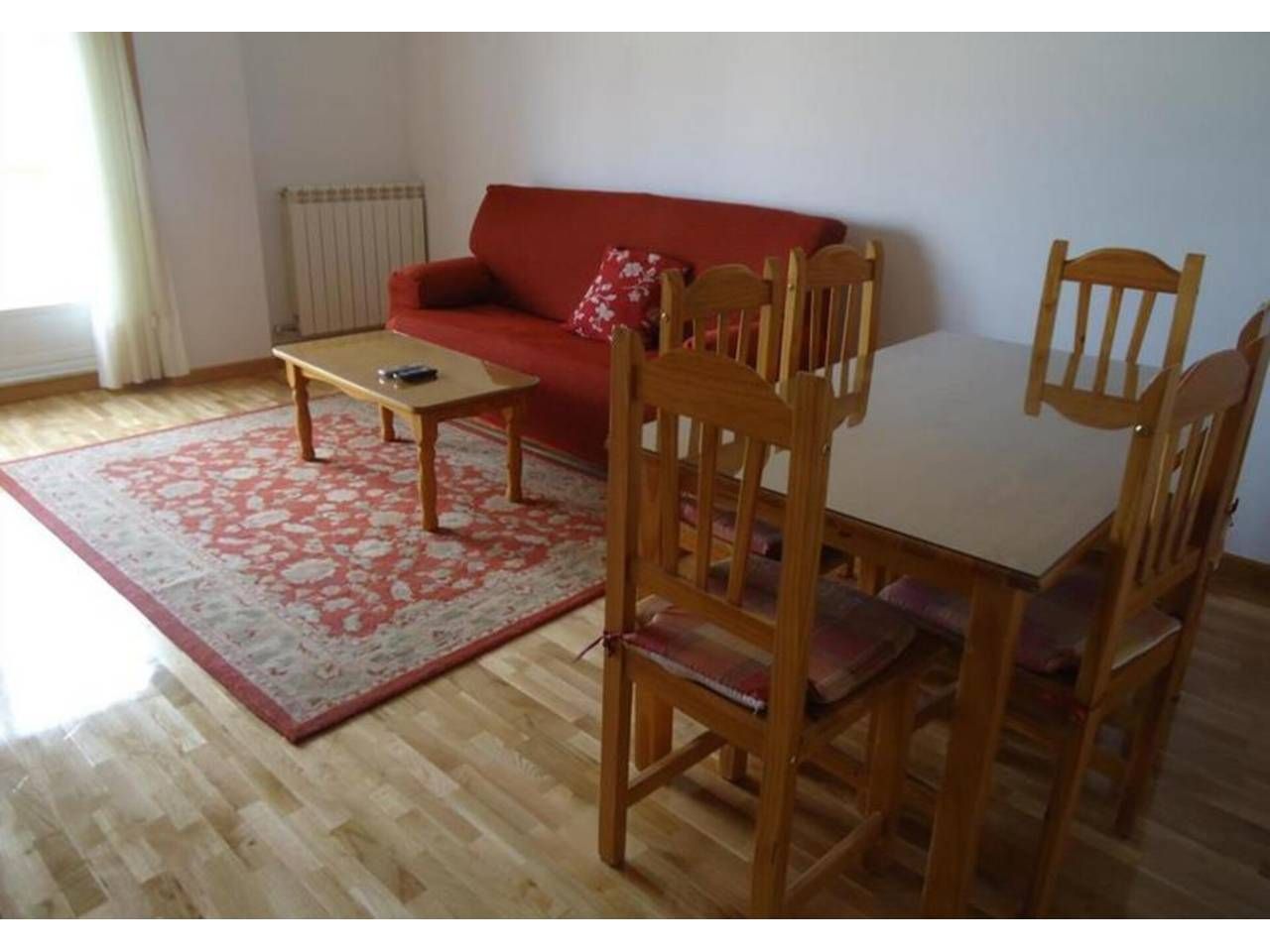 Sala de estar de Piso de alquiler en Salamanca Capital con Calefacción y Amueblado