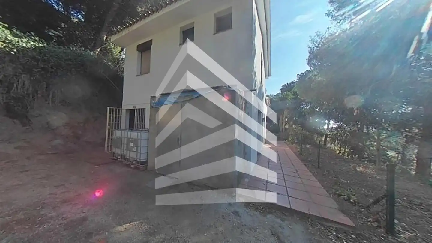 Casa amb piscina en venda a calle Mare de Déu de Montserrat, imagen 36