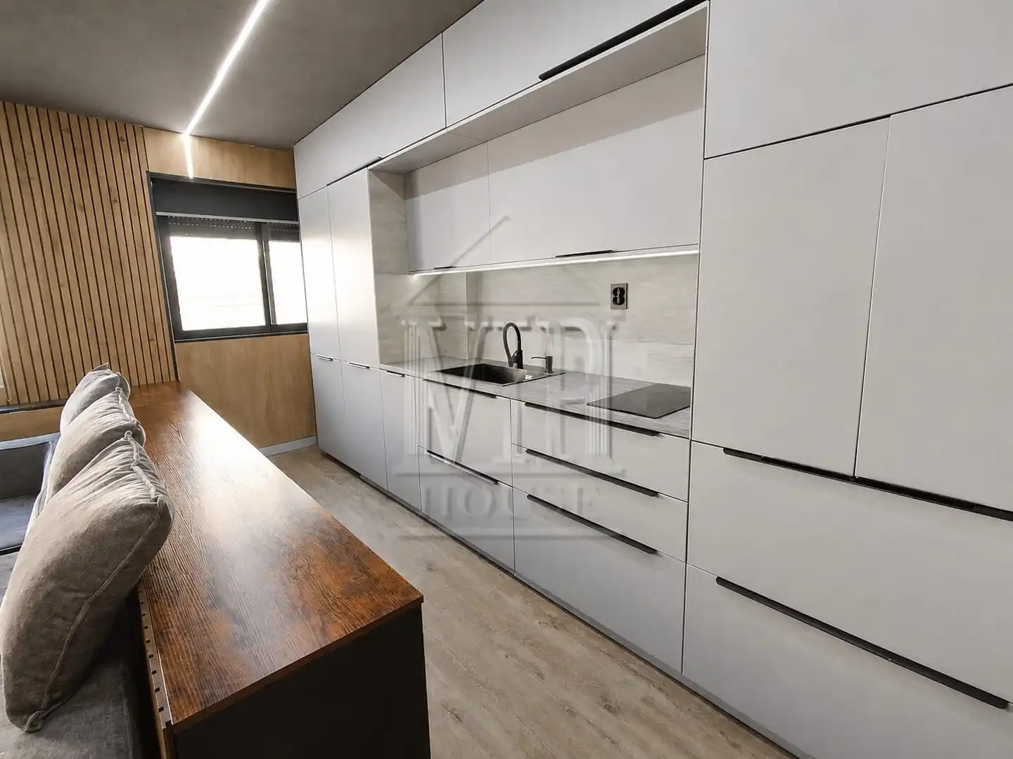 Cuina de Pis en venda en Badalona amb Moblat