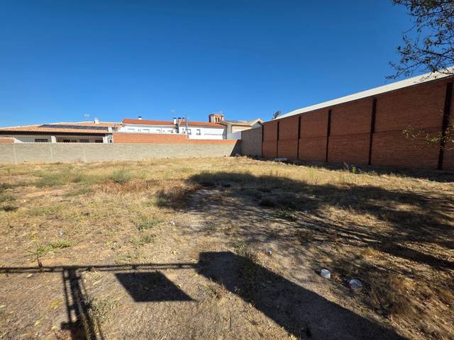 Terreno residencial en Venta en Calle Magallanes, 30 en Santa Cruz de la Zarza