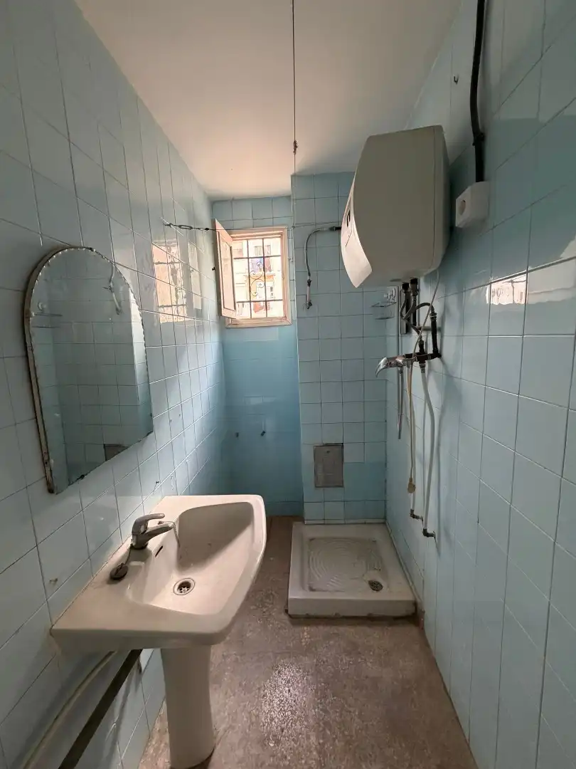 Baño de Piso en venta en Valencia con Aire acondicionado, Calefacción y Amueblado
