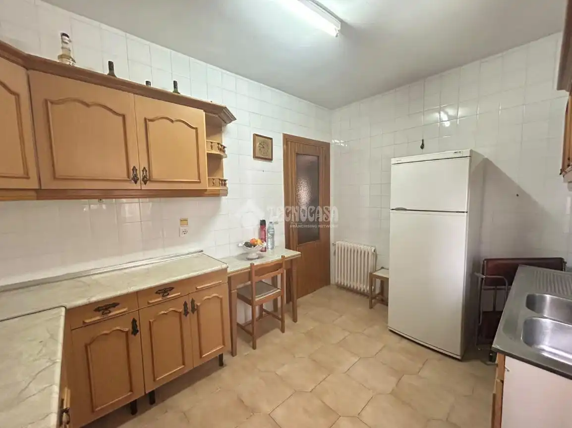 Küche von Wohnung zum Verkauf in Argamasilla de Calatrava mit Klimaanlage, Heizung und Terrasse