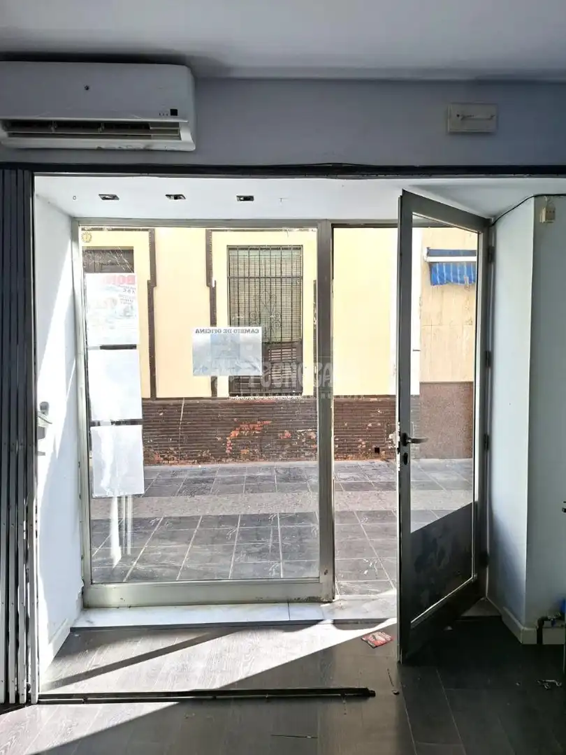Local comercial en venta en Coria del Río, imagen 10