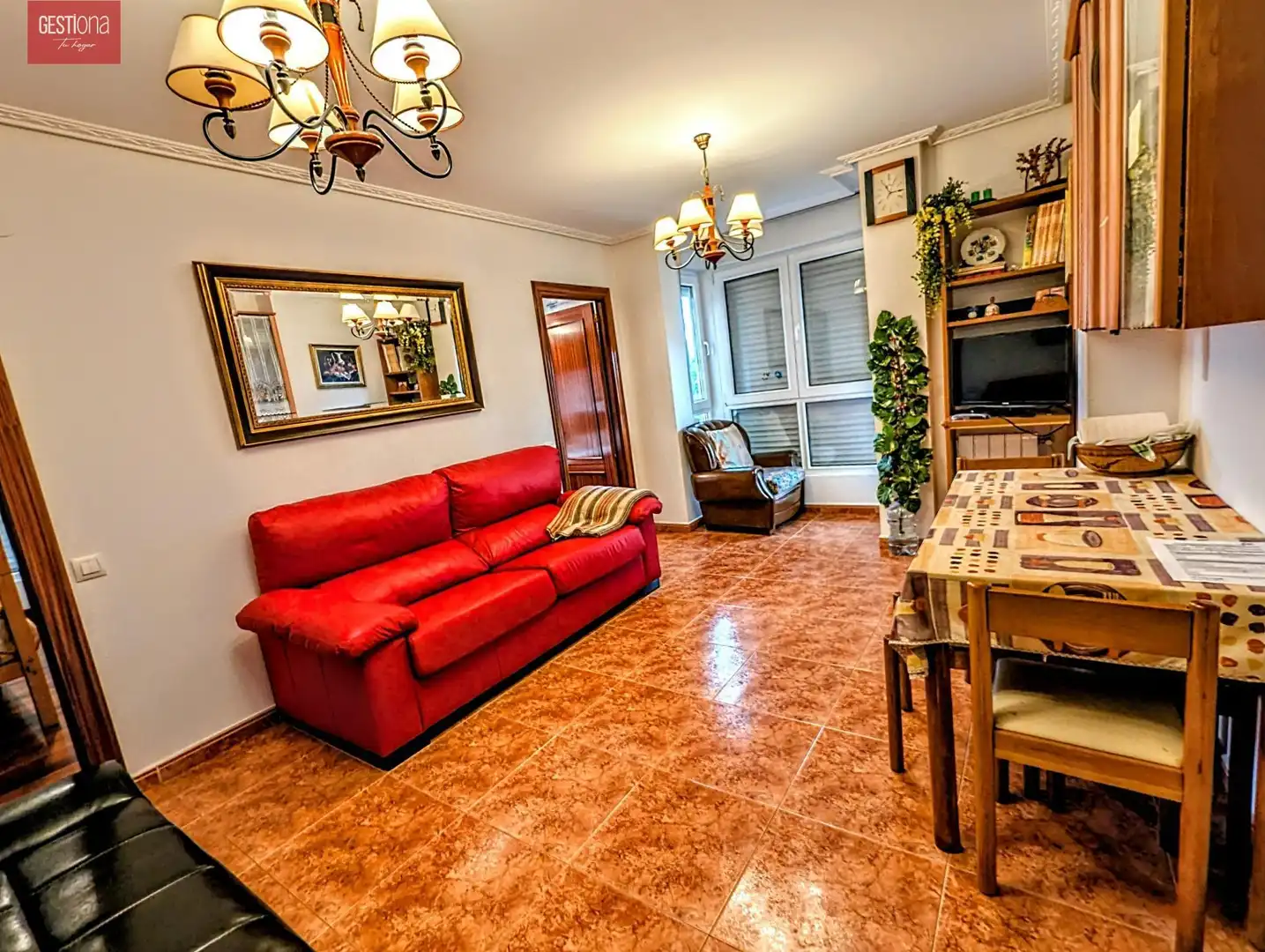 Sala de estar de Apartamento en venta en Noja con Calefacción, Terraza y Balcón