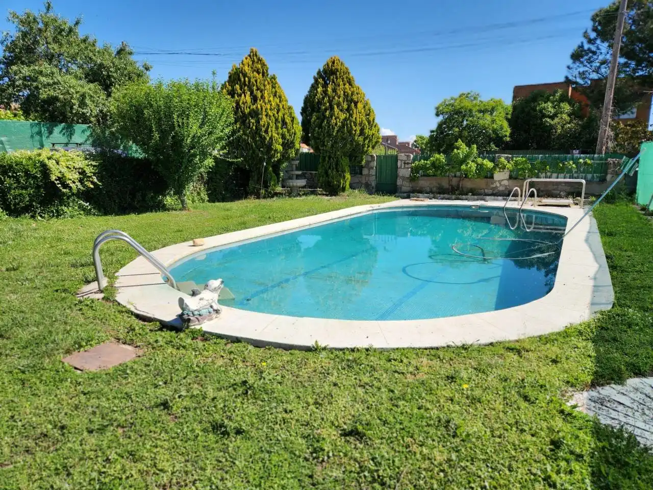 Swimming pool of Houses for sale in Torrejón del Rey  with Air Conditioner, Heating and Private garden