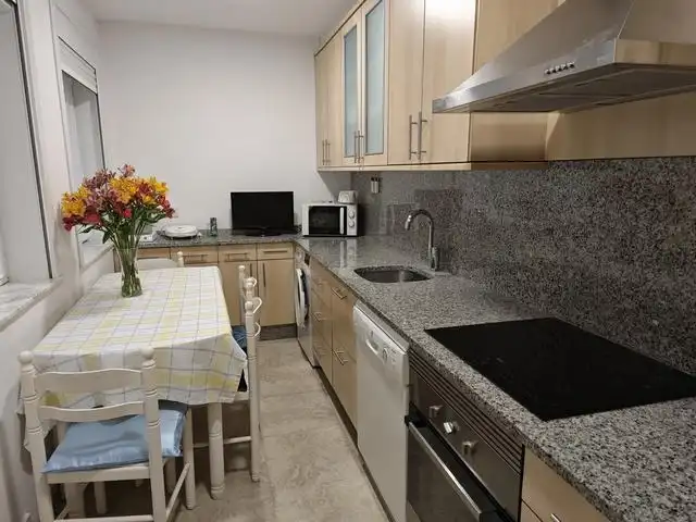 Cocina de Piso de alquiler en Ames con Calefacción, Parquet y Amueblado