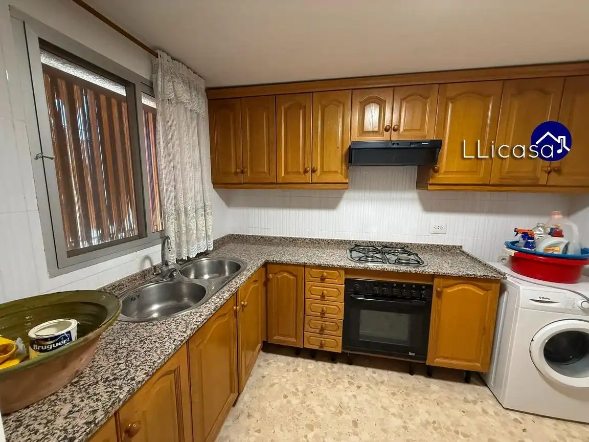 Cocina de Casa o chalet en venta en Llíria con Jardín privado, Terraza y Trastero