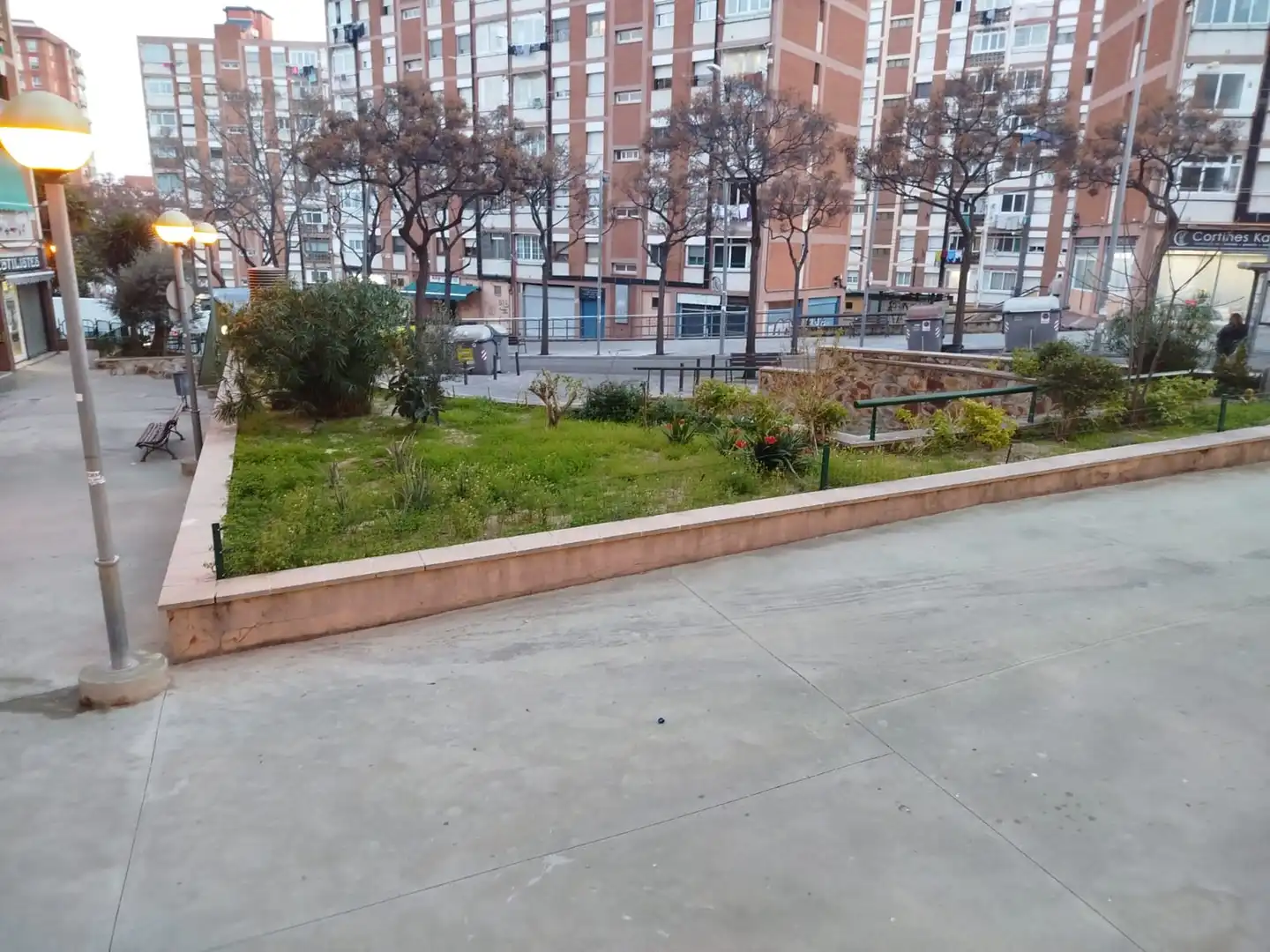 Terraza de Garaje en venta en Badalona con Alarma