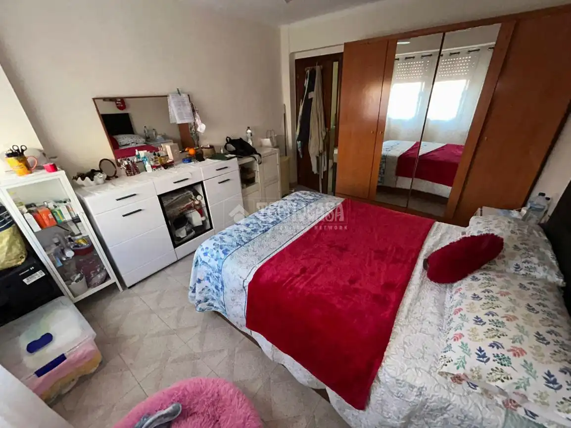 Habitación de Piso en venta en Valencia con Calefacción, Amueblado y Balcón