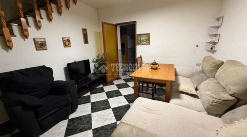Foto 3 de Casa adosada en venta en La Carolina, Jaén