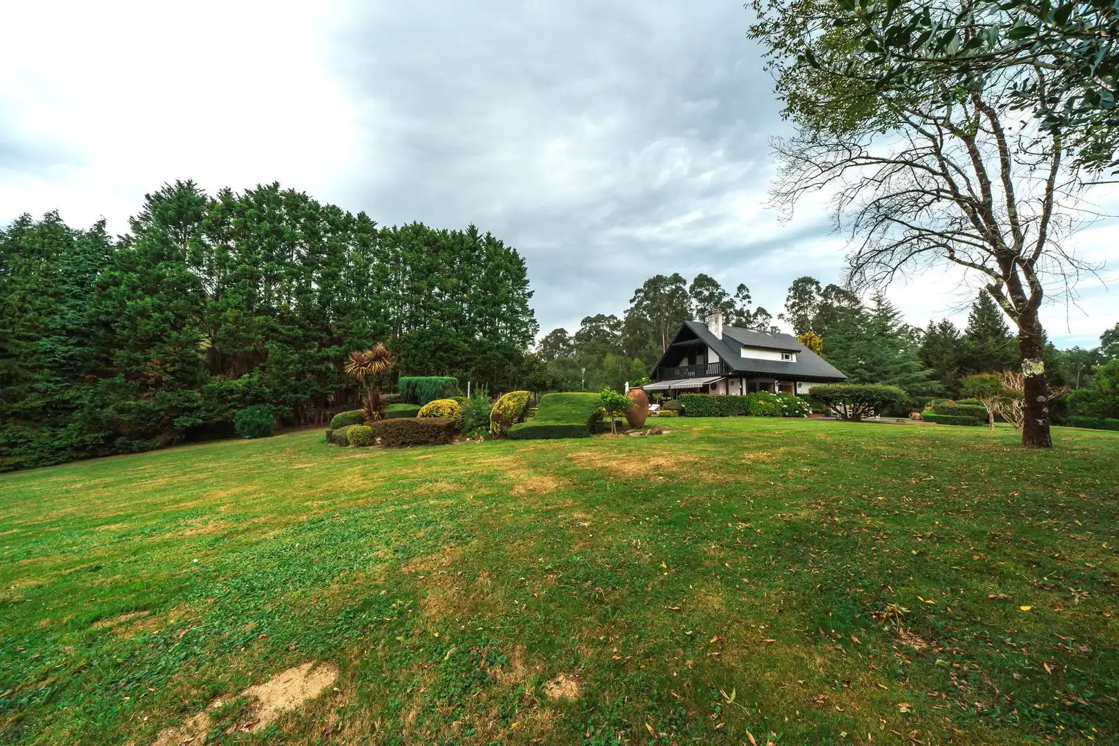 Jardín de Casa o chalet en venta en Fruiz con Aire acondicionado, Calefacción y Jardín privado