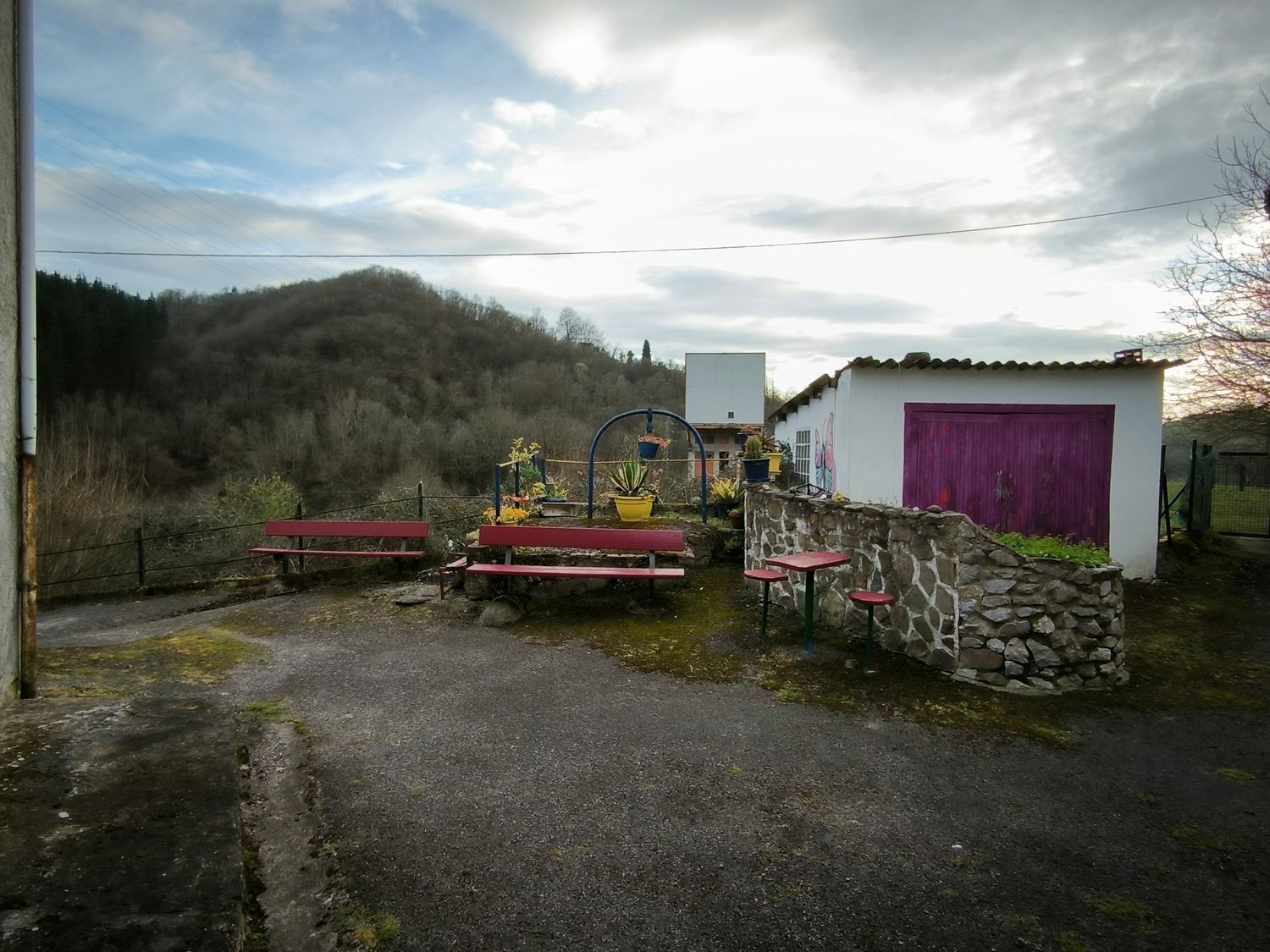 Vista exterior de Casa adosada en venda en Siero