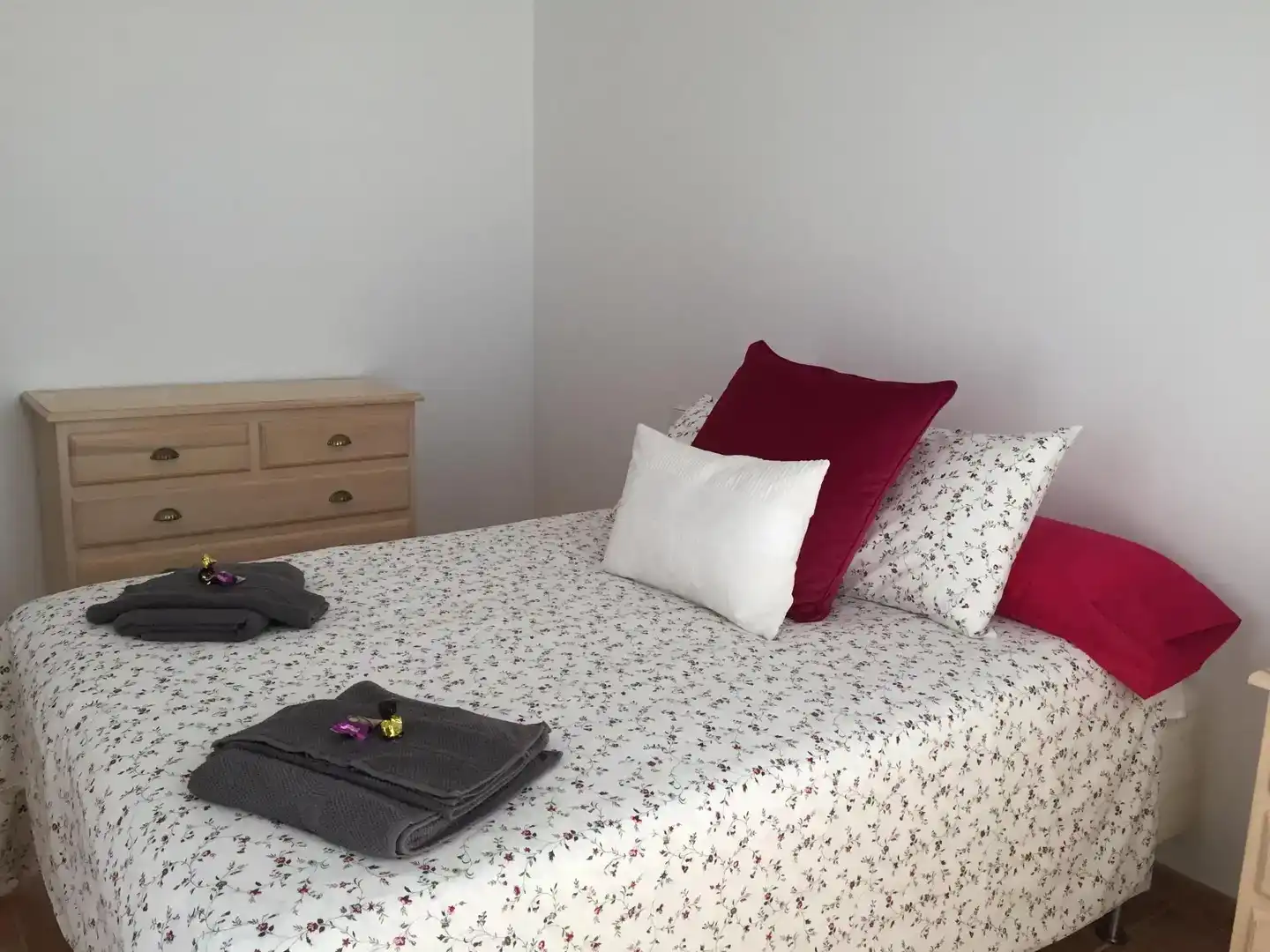 Dormitori de Casa adosada en venda en Arrecife amb Aire condicionat, Jardí privat i Traster