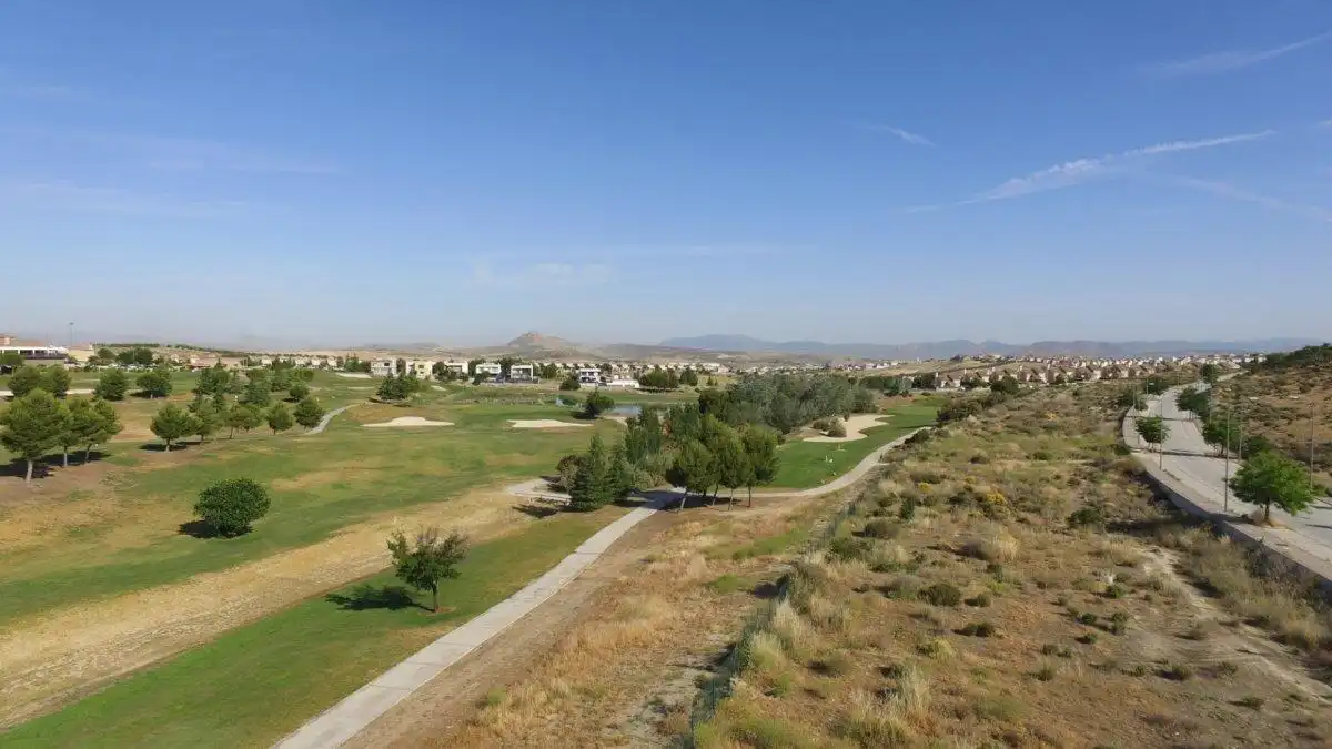 Vista exterior de Residencial en venta en Villa de Otura