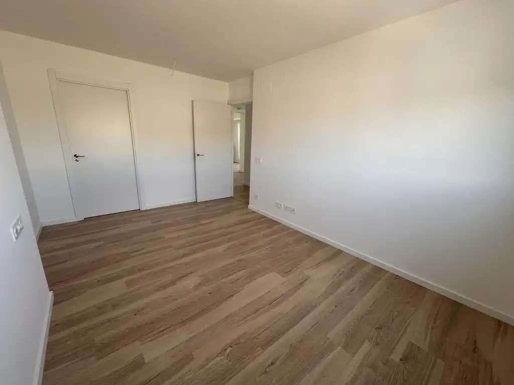 Bedroom of Flat for sale in Viana  with Heating, Parquet flooring and Terrace