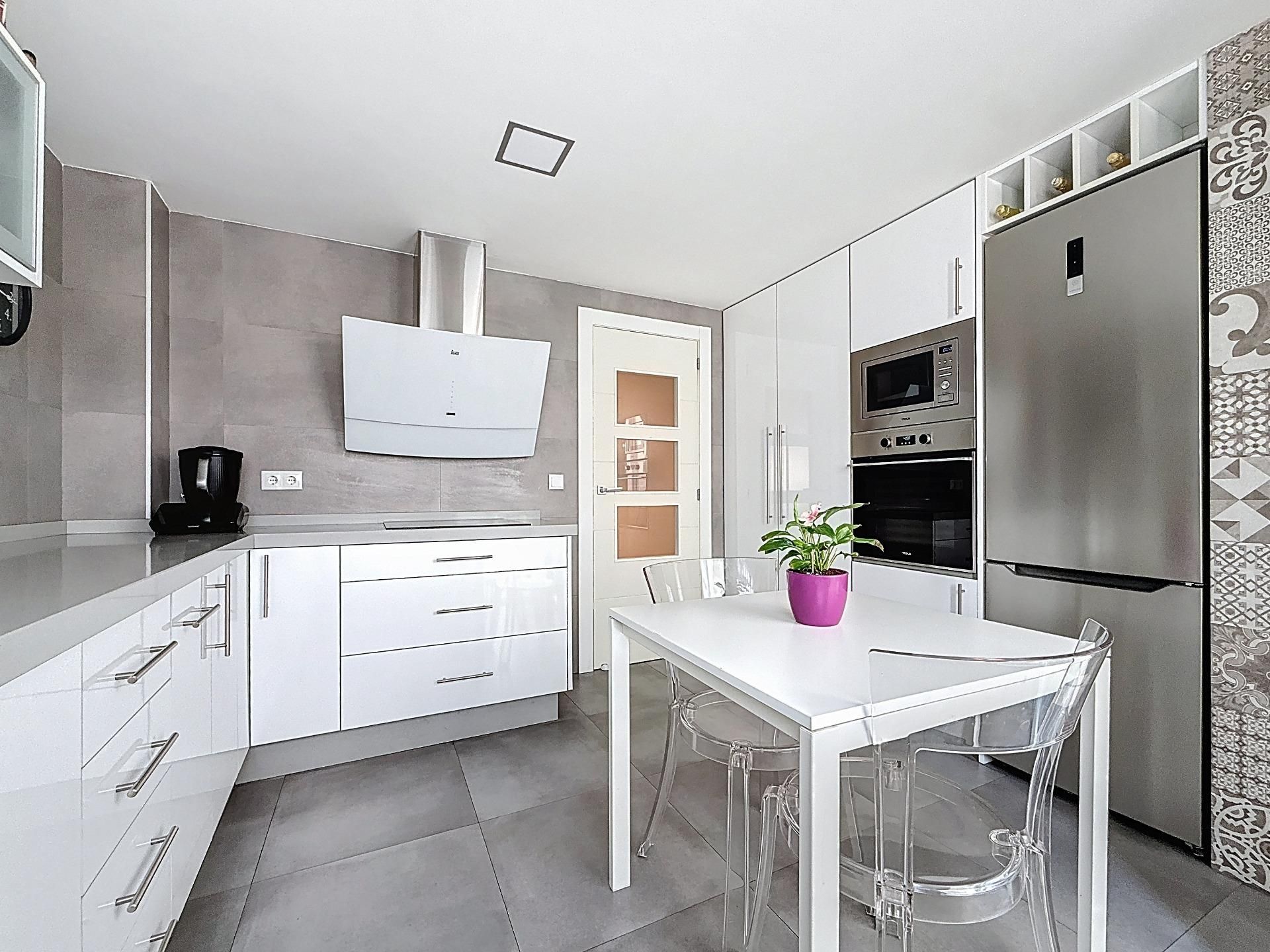 Cocina de Piso en venta en Onil con Balcón