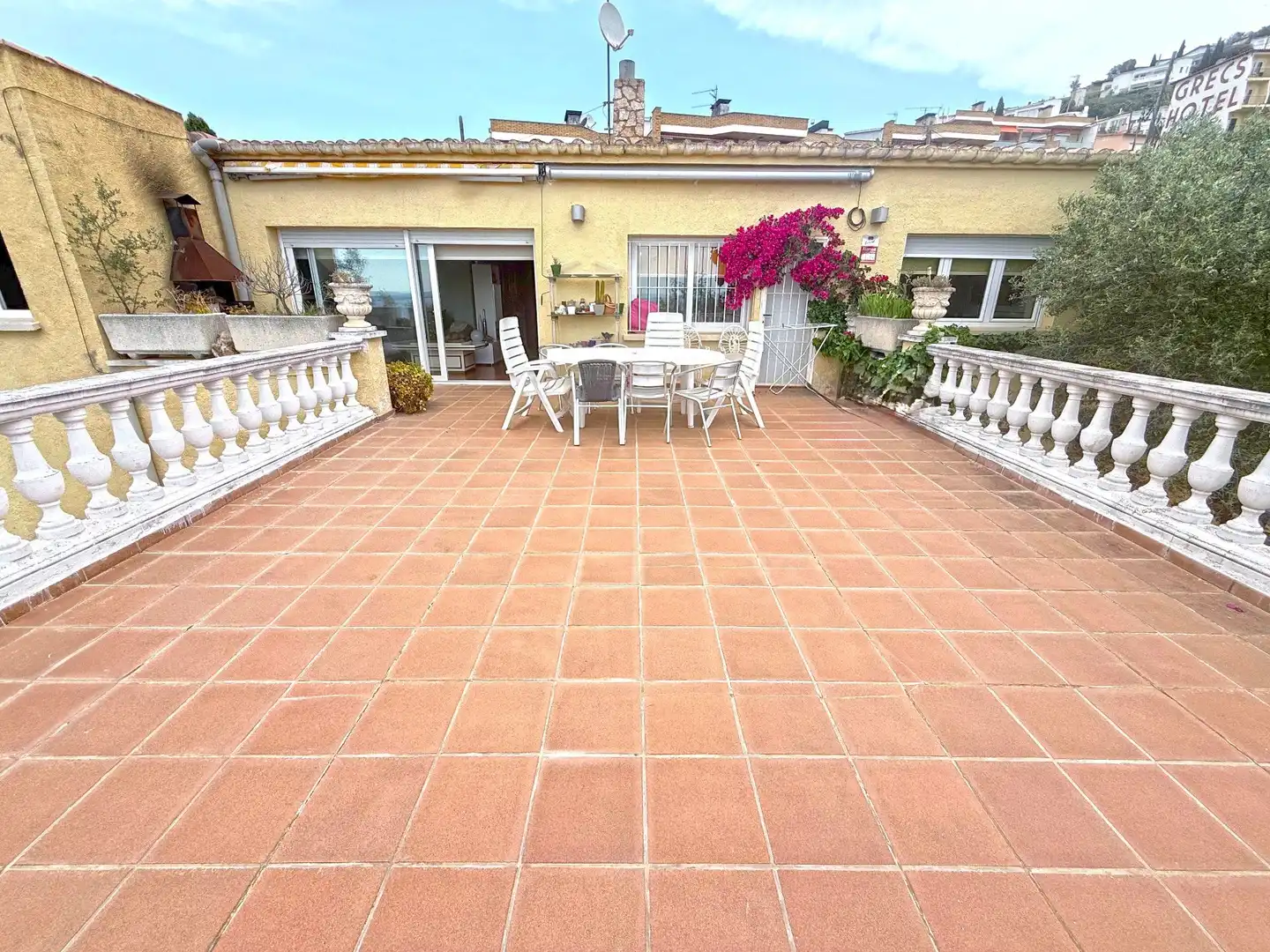 Terrassa de Casa o xalet en venda en Roses amb Aire condicionat, Calefacció i Jardí privat