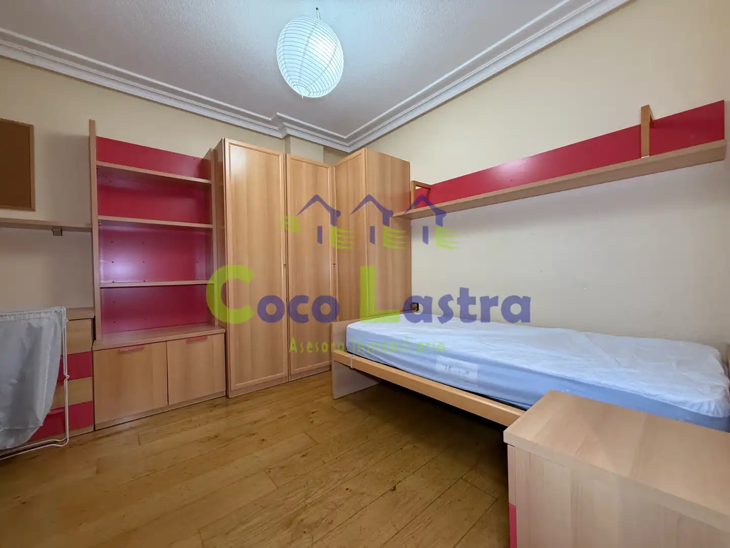 Flat for rent in Plaza Peso, Barrio del Centro