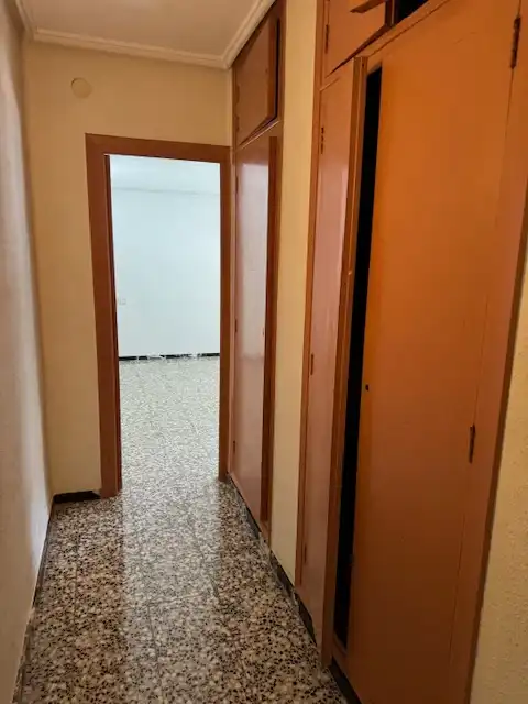 Piso en venta en Xirivella con Calefacción, Trastero y Balcón