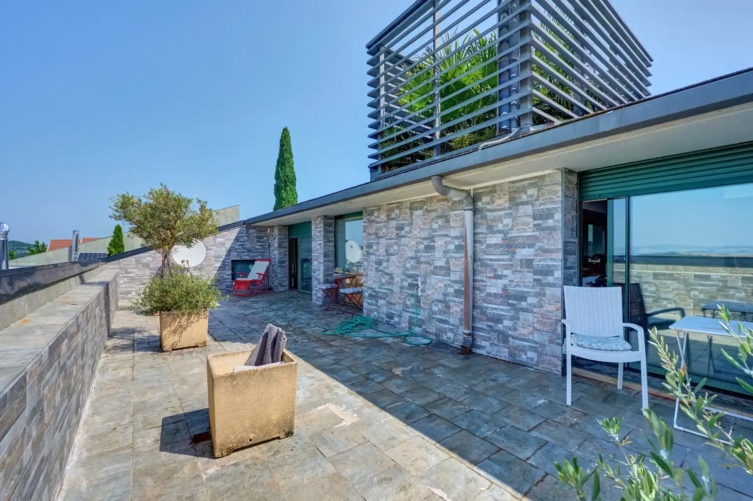 Terraza de Casa o chalet en venta en Valle de Egüés / Eguesibar con Jardín privado y Terraza