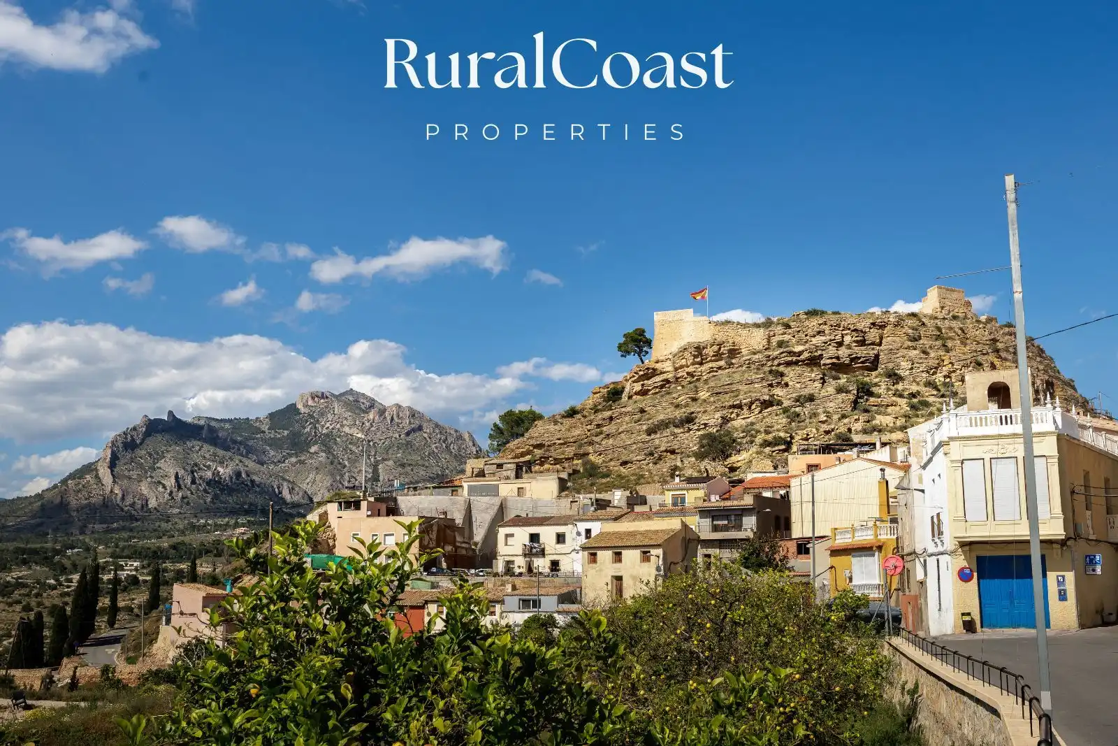 Vista exterior de Casa o xalet en venda en Busot amb Terrassa i Traster