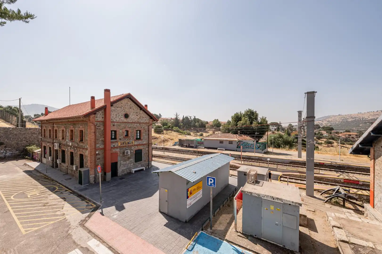 Vista exterior de Casa o chalet en venta en Santa María de la Alameda con Terraza