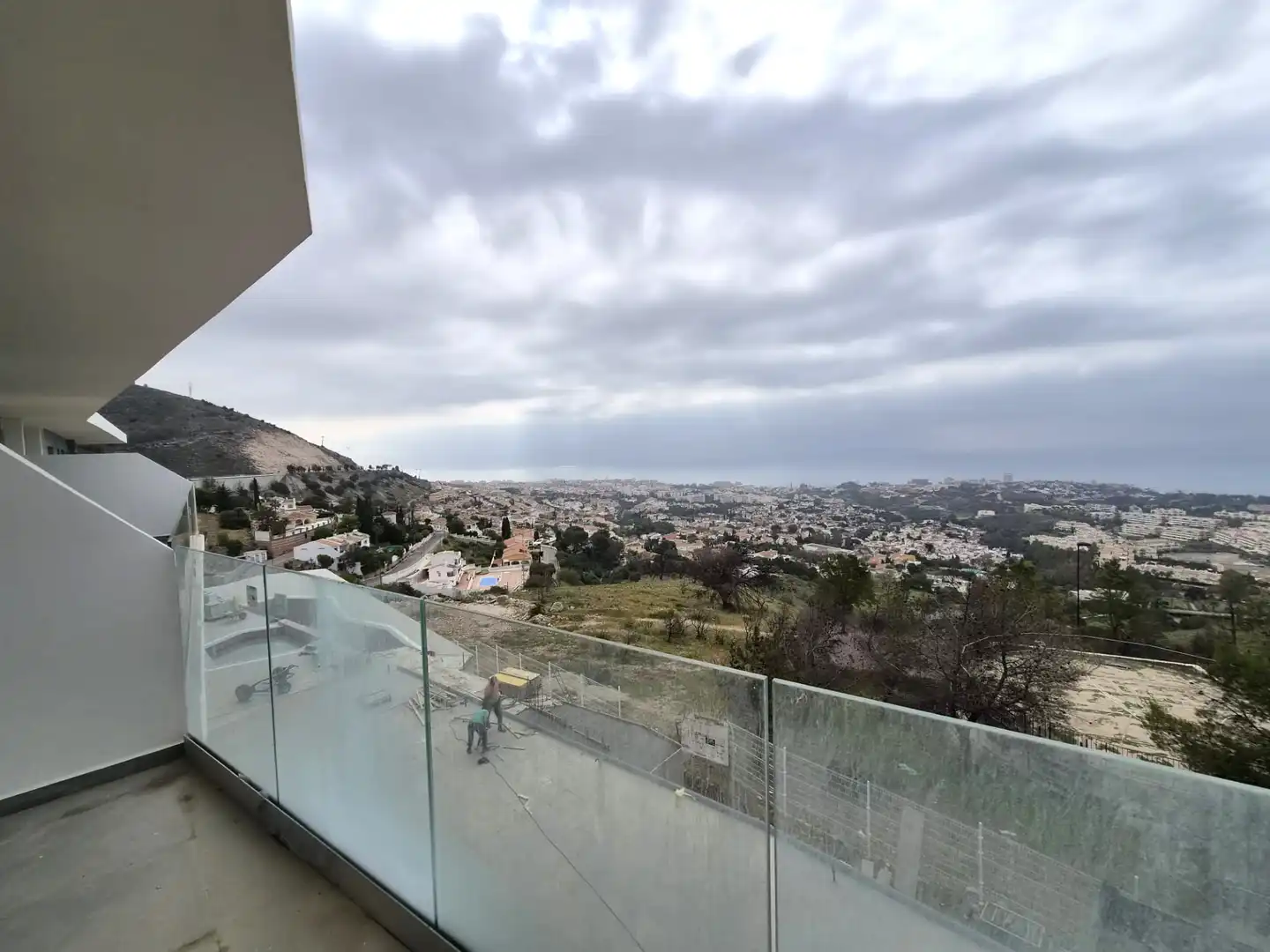 Pis d'obra nova amb piscina en venda a Avenida Rocas Blancas 12, imagen 5