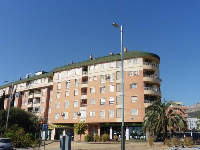 Local comercial en Venta en Madrid Edif. Torre Norte, 13 en Renfe - Bulevar 1ª y 2ª Fase